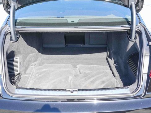 Used 2025 Audi A8 L 3.0T AWD/4WD image 43