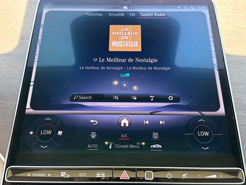 Used 2022 Mercedes-Benz EQS 450+ Sedan image 30