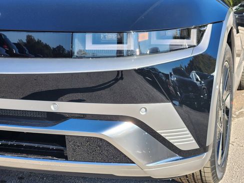New 2026 Hyundai Ioniq 5 Limited image 5