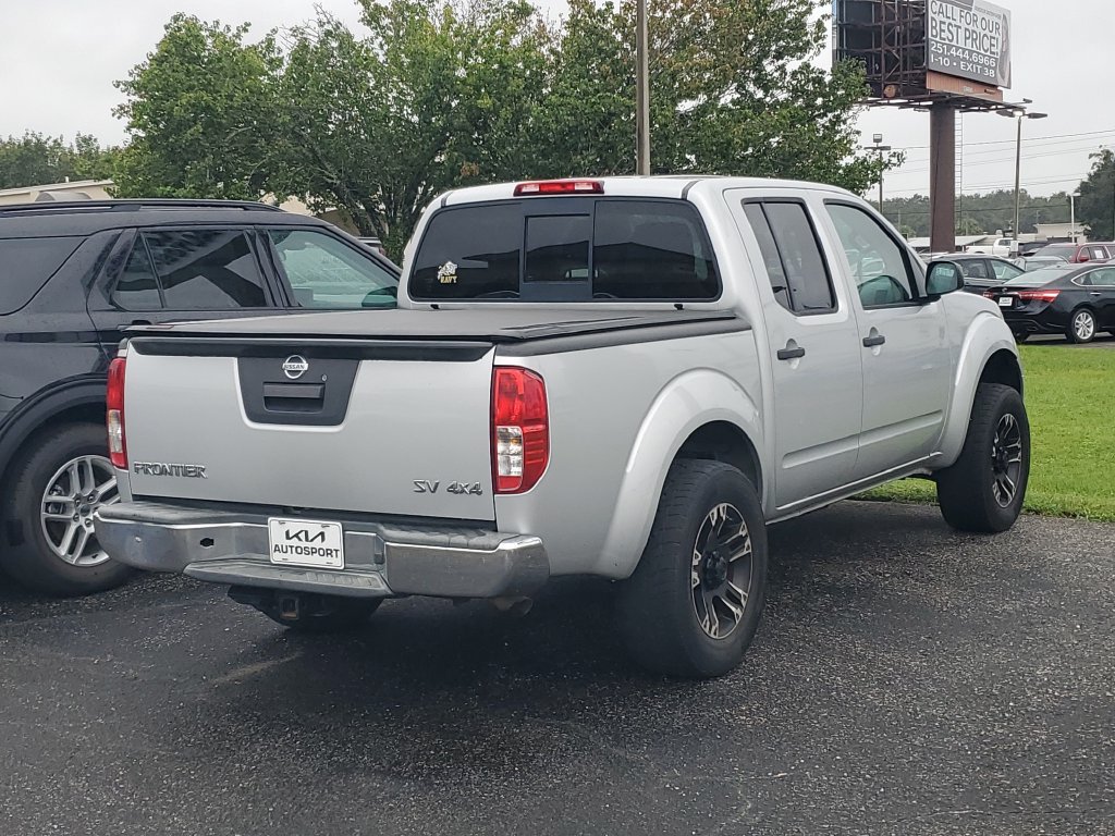 Used 2018 Nissan Frontier SV AWD/4WD image 4