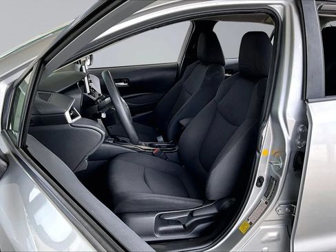 Used 2021 Toyota Corolla LE w/ Carpet Mat Package (TMS) FWD image 18