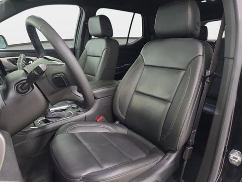 Used 2023 Chevrolet Traverse LT w/ LPO, Floor Liner Package image 14