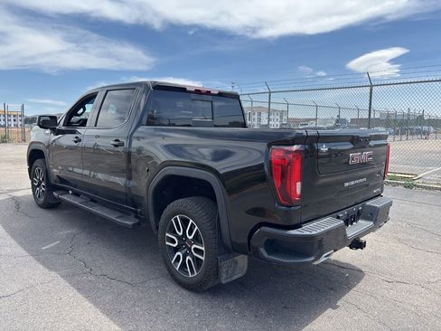 Used 2025 GMC Sierra 1500 AT4 w/ Technology Package image 6