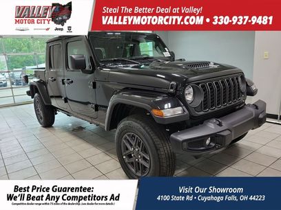 New 2025 Jeep Gladiator Sport