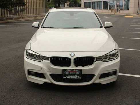 Used 2016 BMW 328i Sedan w/ M Sport Package RWD image 3