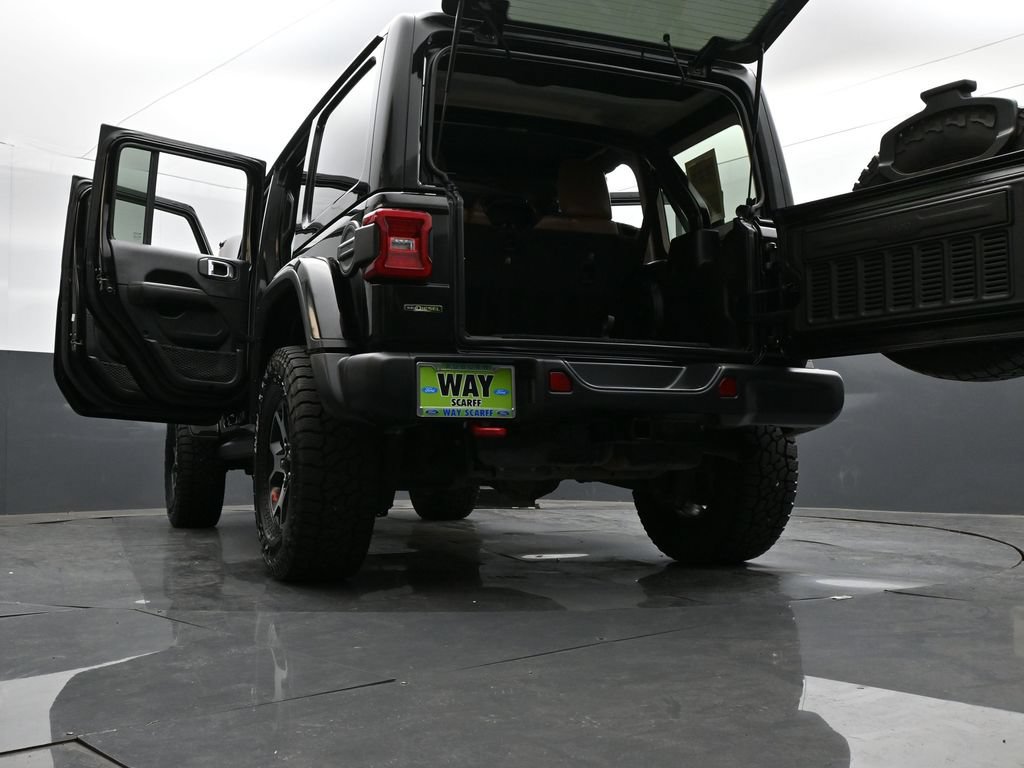 Used 2021 Jeep Wrangler Unlimited Rubicon AWD/4WD image 38