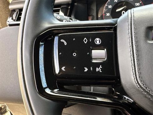 New 2026 Land Rover Range Rover Velar Dynamic SE image 25