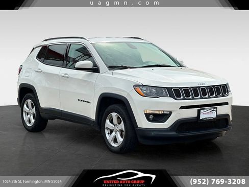 Used 2020 Jeep Compass Latitude w/ Popular Equipment Group AWD/4WD image 1