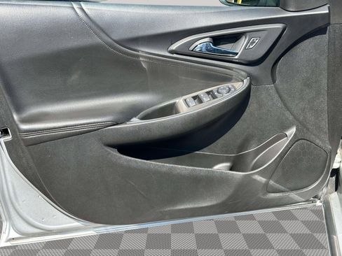 Used 2022 Chevrolet Malibu LT w/ Leather Package FWD image 20