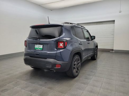Used 2021 Jeep Renegade Latitude FWD image 9