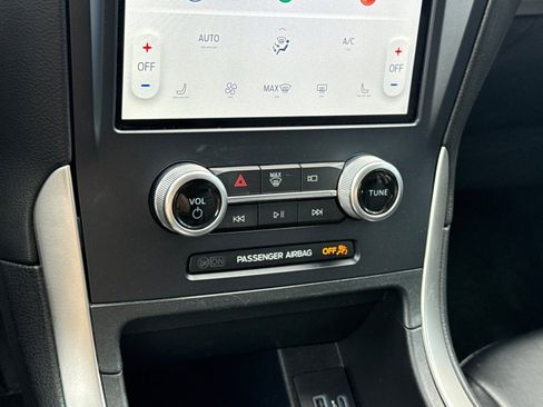 Used 2022 Ford Edge SEL image 22