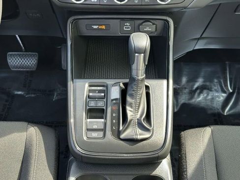 Used 2025 Honda CR-V LX image 20