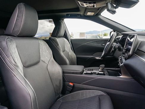 New 2026 Lexus RX 450h Luxury image 17