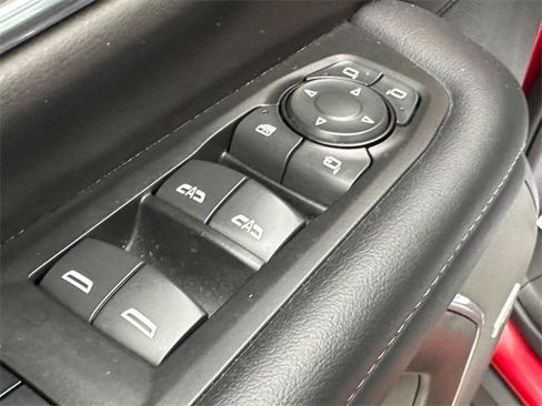 Used 2022 Chevrolet Tahoe LT w/ LT Signature Plus Package image 19