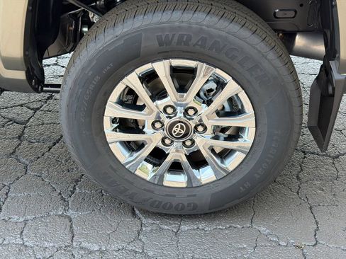 New 2026 Toyota Tacoma Limited AWD/4WD image 21