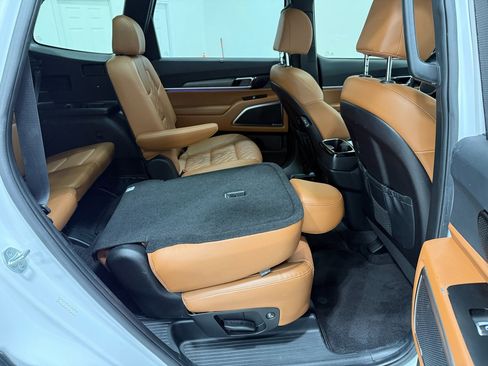 Used 2025 Kia Telluride SX X-Line image 36