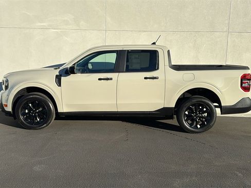 Certified 2024 Ford Maverick XLT w/ XLT Luxury Package image 5