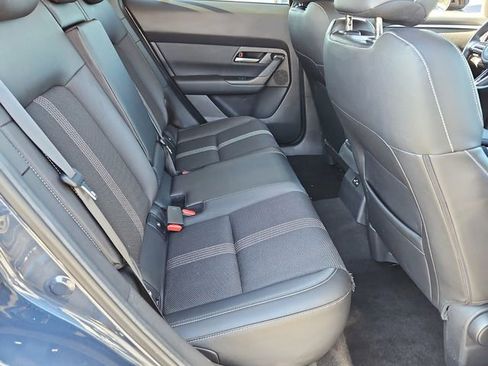 Used 2024 MAZDA CX-50 AWD 2.5 S w/ Premium Package image 18