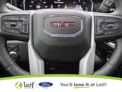 Used 2025 GMC Sierra 1500 Elevation image 18