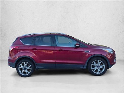 Used 2016 Ford Escape Titanium w/ Equipment Group 301A AWD/4WD image 4