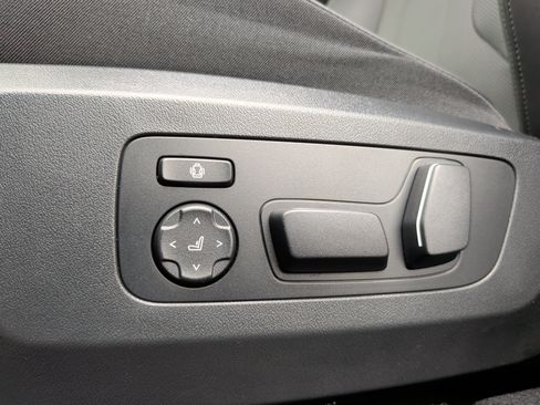 Certified 2026 BMW X3 xDrive30 w/ Premium Package AWD/4WD image 25