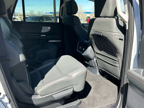 Used 2025 Ford Expedition Max Active image 20