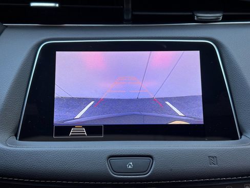 Used 2020 Cadillac XT4 Premium Luxury w/ Cold Weather Package image 28