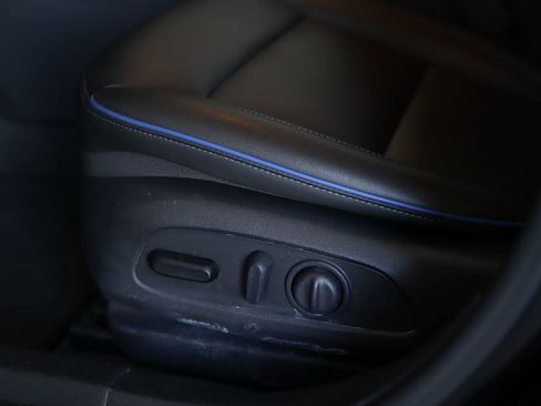 Used 2025 Buick Envista Sport Touring w/ Convenience I Package image 21