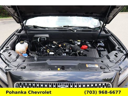 Used 2023 Lincoln Nautilus Reserve image 32