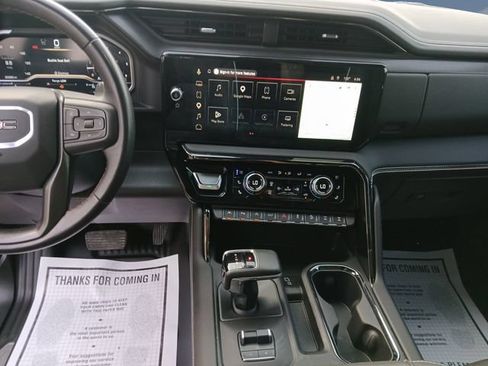 Used 2023 GMC Sierra 1500 AT4X AWD/4WD image 11
