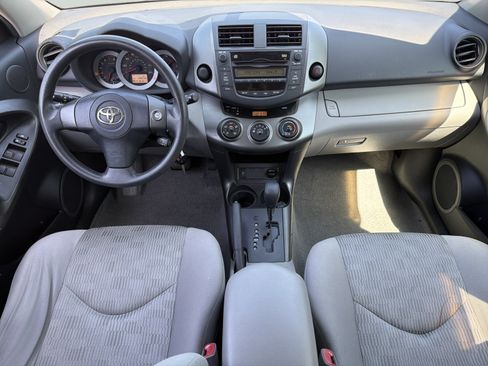 Used 2011 Toyota RAV4 2WD w/ Base L4 Extra Value Pkg image 8