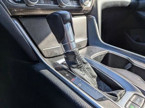 Used 2019 Honda Accord Sport image 10