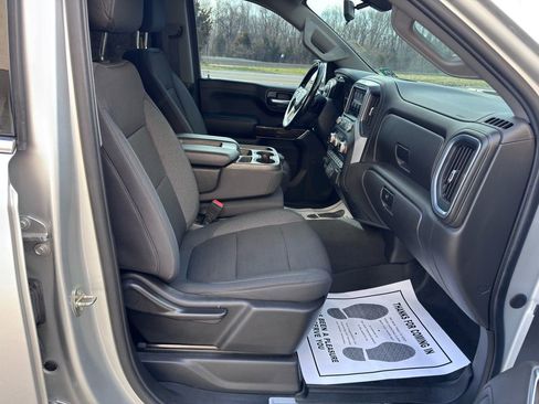 Used 2020 GMC Sierra 1500 SLE w/ SLE Value Package AWD/4WD image 31