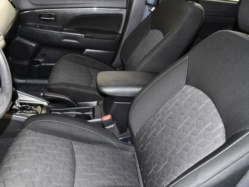 Used 2024 Mitsubishi Outlander Sport ES image 36