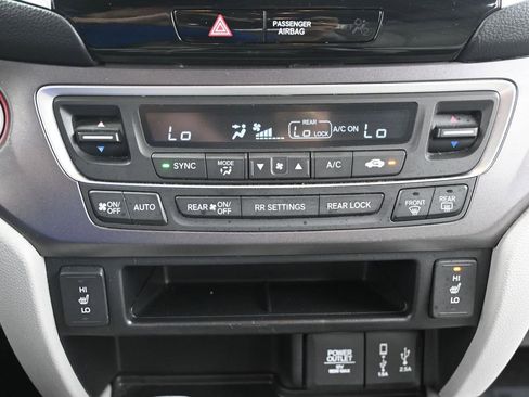 Used 2018 Honda Pilot EX-L image 16