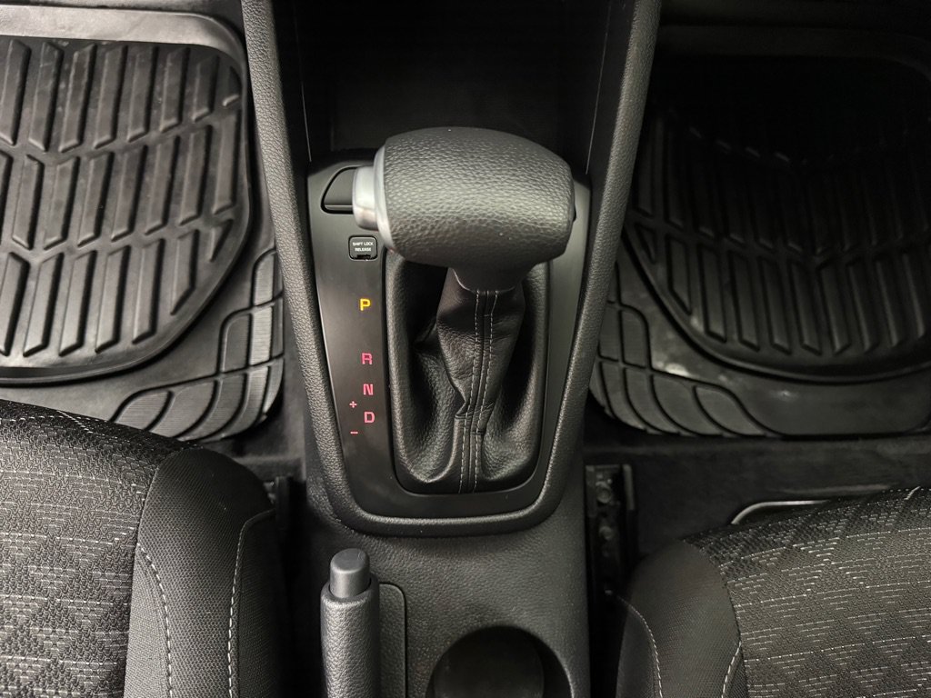 Used 2019 Kia Rio S FWD image 18