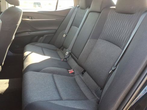 Used 2025 Toyota Camry LE FWD image 25