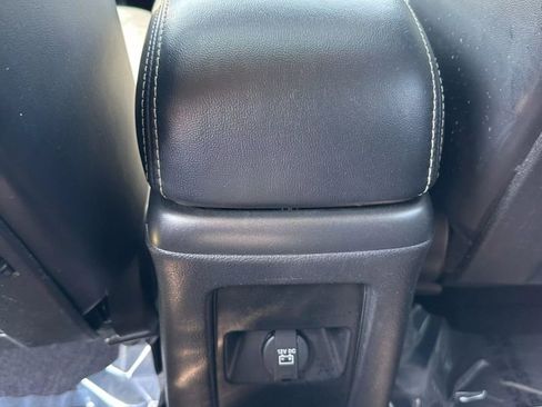 Used 2019 Dodge Journey Crossroad w/ Nav & Sun Group image 26