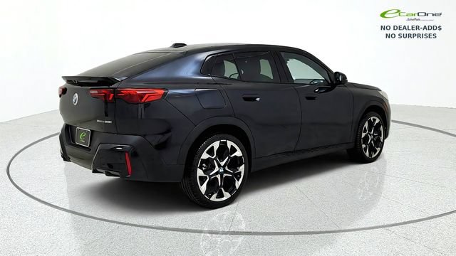 Used 2026 BMW X2 xDrive28i AWD/4WD image 9