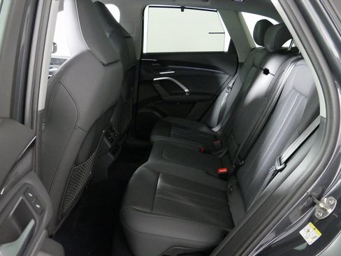 New 2025 Audi Q5 Premium Plus image 30