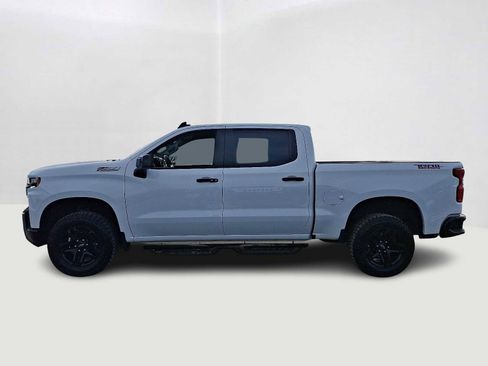 Used 2021 Chevrolet Silverado 1500 LT Trail Boss w/ Bed Protection Package image 8