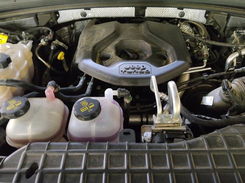 Used 2022 Jeep Grand Cherokee Limited 4xe w/ Luxury Tech Group II AWD/4WD image 30