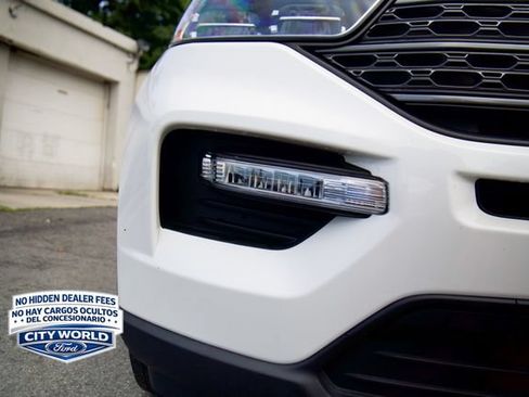 Certified 2023 Ford Explorer XLT w/ Equipment Group 202A AWD/4WD image 7