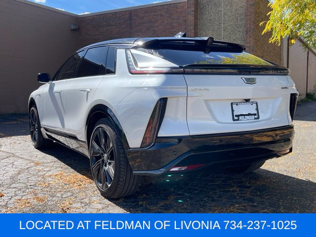 Used 2024 Cadillac Lyriq Sport AWD/4WD image 3