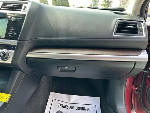 Used 2016 Subaru Outback 2.5i Limited image 26