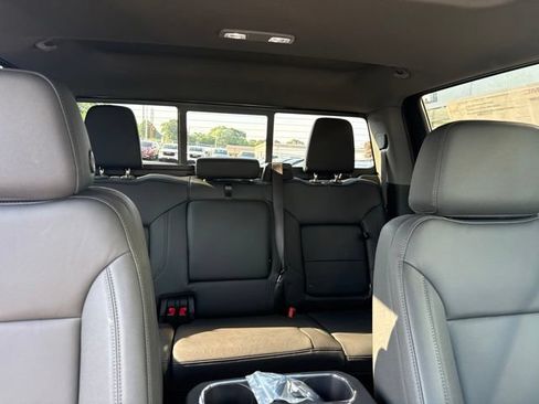 New 2026 GMC Sierra 1500 Elevation w/ Elevation Premium Package AWD/4WD image 29