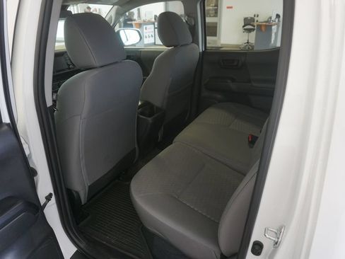 Used 2023 Toyota Tacoma SR AWD/4WD image 18