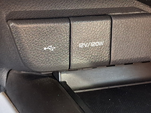 Used 2024 Toyota Camry LE w/ Convenience Package FWD image 23