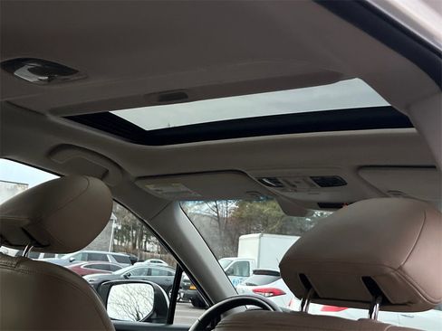 Used 2015 Subaru Outback 3.6R Limited image 12