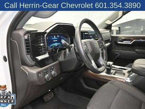 Used 2023 Chevrolet Silverado 1500 RST AWD/4WD image 21